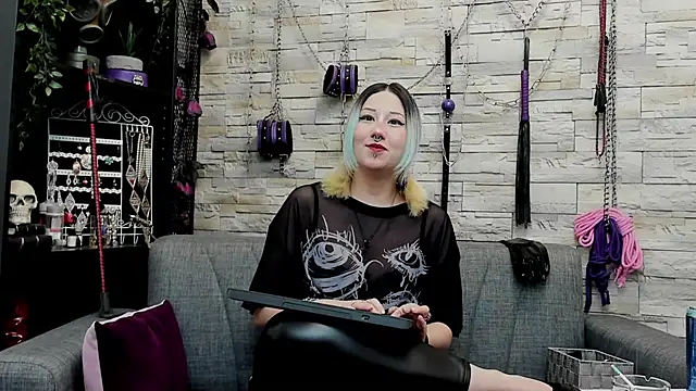 CruelMistress online show from 03-31-26, 01:07