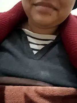 rituu07 online show from 12-13-24, 01:12