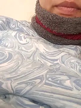 rituu07 online show from 12-18-24, 04:53