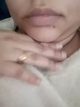 rituu07 online show from 02-06-25, 10:59