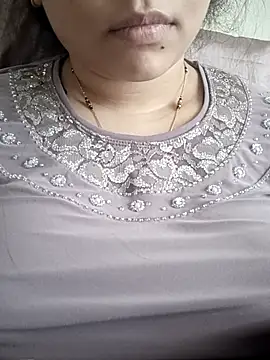 rituu07 online show from 10-30-25, 07:21