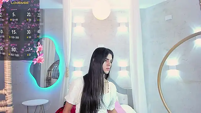 Snapshot of Venusflame__ chatting on 02-09-25, 11:47 Venusflame online show from 02-09-25, 11:47