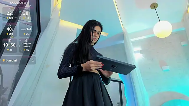 Snapshot of Venusflame__ chatting on 11-10-25, 12:37 Venusflame online show from 11-10-25, 12:37