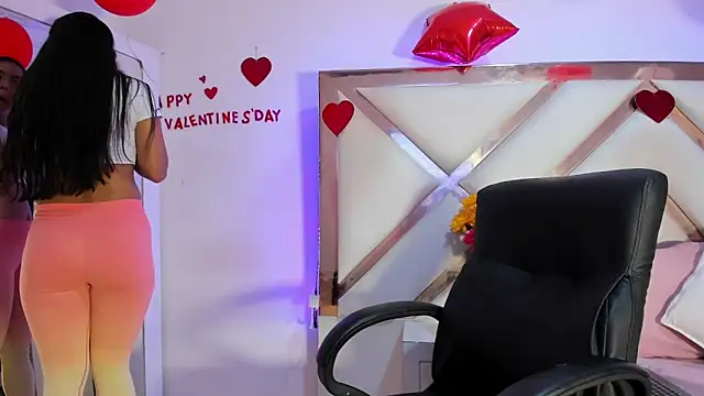 HayamiKioto online show from 02-20-25, 12:15