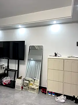 xyebobs online show from 09-09-25, 01:54