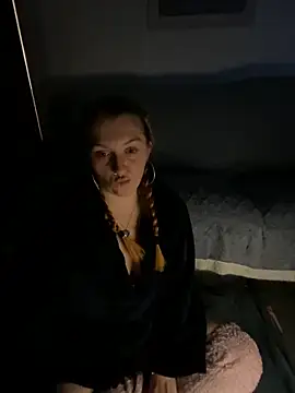 Snapshot of Stoner_BarbieXX chatting on 02-14-26, 10:50 Stoner BarbieXX online show from 02-14-26, 10:50