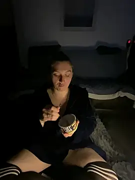 Stoner BarbieXX online show from 05-31-26, 08:43