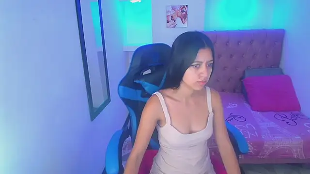 zoe connor19 online show from 02-02-25, 12:24