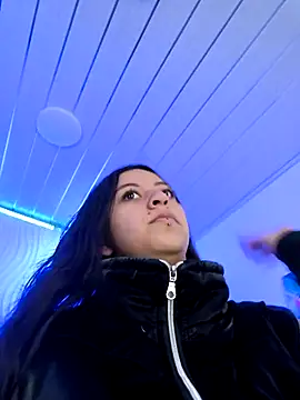 zoe connor19 online show from 10-06-25, 08:39