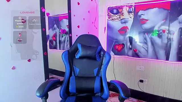 zoe connor19 online show from 04-25-26, 08:28