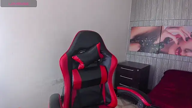 zoe connor19 online show from 04-29-26, 08:26