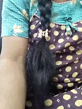 Snapshot of Tamilrojanew chatting on 11-05-25, 09:42 Tamilrojanew online show from 11-05-25, 09:42