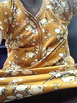 Snapshot of Tamilrojanew chatting on 11-06-25, 06:03 Tamilrojanew online show from 11-06-25, 06:03