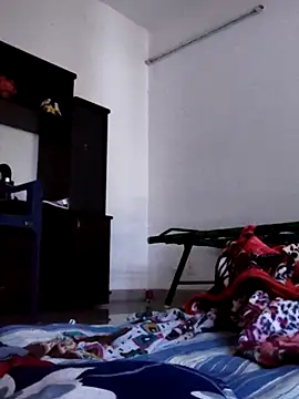 Snapshot of Tamilrojanew chatting on 11-24-25, 05:40 Tamilrojanew online show from 11-24-25, 05:40