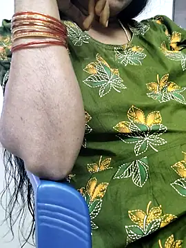 Snapshot of Tamilrojanew chatting on 11-25-25, 07:41 Tamilrojanew online show from 11-25-25, 07:41