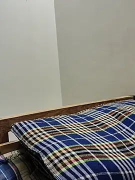 Snapshot of Tamilrojanew chatting on 12-04-25, 05:54 Tamilrojanew online show from 12-04-25, 05:54