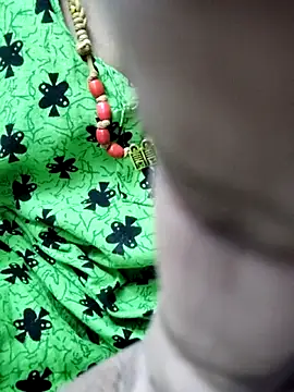 Tamilrojanew online show from 04-25-26, 03:42