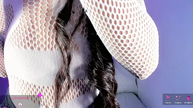 Snapshot of Shanelengel chatting on 09-12-25, 05:40 Shanelengel online show from 09-12-25, 05:40