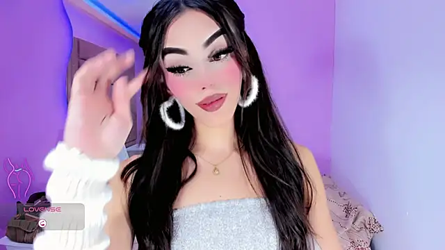 Snapshot of Shanelengel chatting on 10-15-25, 05:18 Shanelengel online show from 10-15-25, 05:18