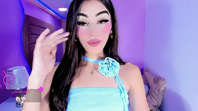 Snapshot of Shanelengel chatting on 10-17-25, 05:32 Shanelengel online show from 10-17-25, 05:32