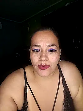 Snapshot of emily_sweet13 chatting on 05-03-26, 02:39 emily sweet13 online show from 05-03-26, 02:39
