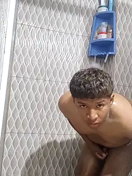 Tu papi 69  online show from 09-25-25, 10:13