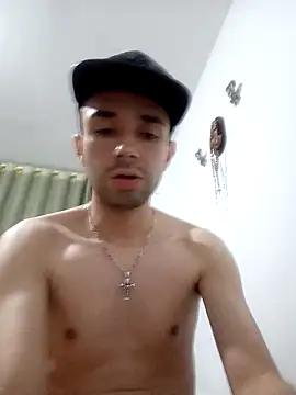 Snapshot of kamilo_18655 chatting on 03-03-25, 10:49 kamilo 18655 online show from 03-03-25, 10:49