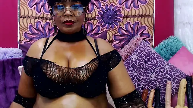 Snapshot of MATURExxxASS chatting on 09-10-25, 07:58 MATURExxxASS online show from 09-10-25, 07:58