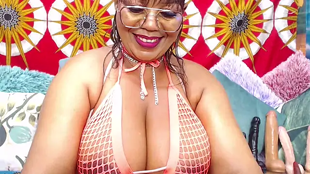 MATURExxxASS online show from 07-25-26, 10:35
