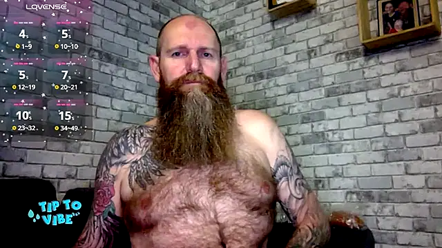 Snapshot of Ice_mannHH chatting on 12-18-24, 10:02 Ice mannHH online show from 12-18-24, 10:02