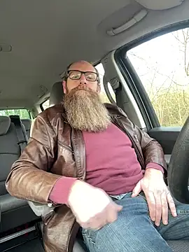 Snapshot of Ice_mannHH chatting on 12-15-25, 12:09 Ice mannHH online show from 12-15-25, 12:09