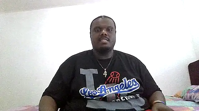 BigBossaNova69 online show from 04-27-26, 06:17