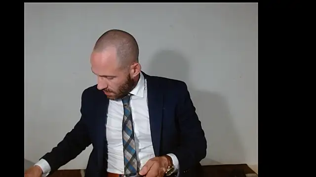 Snapshot of TheNakedPreacher chatting on 03-21-25, 07:22 TheNakedPreacher online show from 03-21-25, 07:22