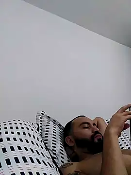 Snapshot of Juandiam chatting on 06-08-26, 03:56 Juandiam online show from 06-08-26, 03:56