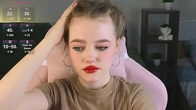 Snapshot of Eveleen_Soleen chatting on 12-08-24, 07:32 Eveleen Soleen online show from 12-08-24, 07:32