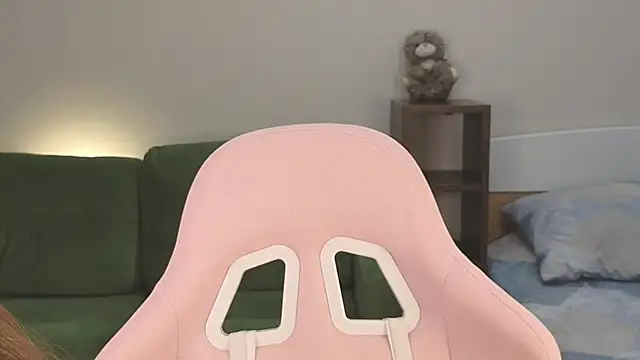 Eveleen Soleen online show from 01-31-26, 07:11