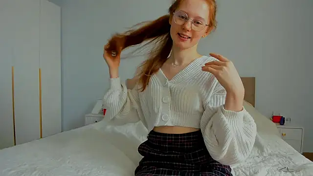 Snapshot of Fire_Luna chatting on 03-22-25, 07:36 Fire Luna online show from 03-22-25, 07:36