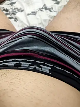 Snapshot of gatmoreno1 chatting on 03-15-25, 07:48 gatmoreno1 online show from 03-15-25, 07:48