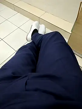 Snapshot of gatmoreno1 chatting on 10-01-25, 05:08 gatmoreno1 online show from 10-01-25, 05:08