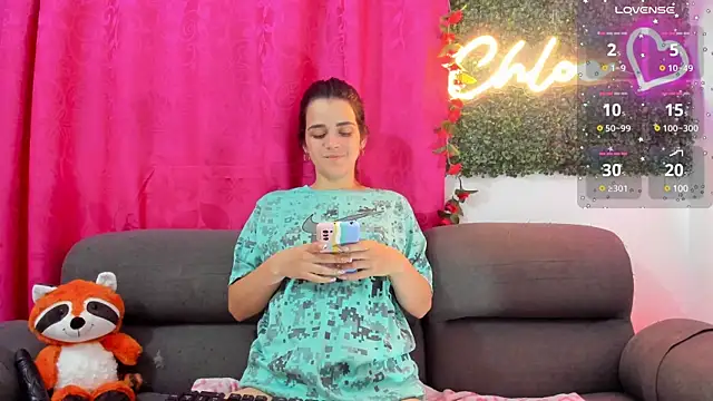 Snapshot of Chloesmithx_ chatting on 01-24-25, 03:22 Chloesmithx online show from 01-24-25, 03:22