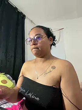 angela angels  online show from 04-16-26, 01:28