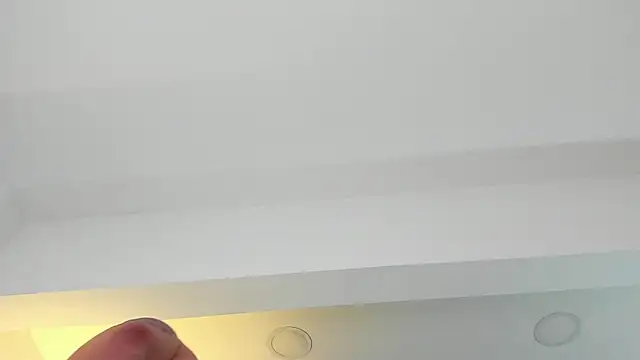 Snapshot of Zionmattis chatting on 12-19-24, 02:01 Zionmattis online show from 12-19-24, 02:01