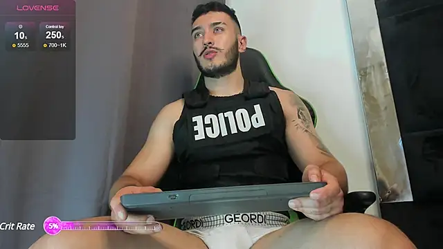 Snapshot of Zionmattis chatting on 01-17-25, 10:45 Zionmattis online show from 01-17-25, 10:45