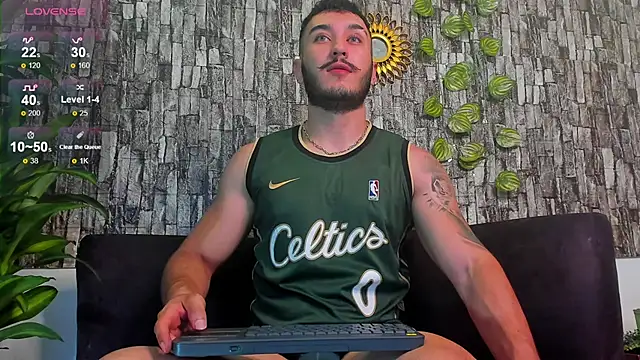 Snapshot of Zionmattis chatting on 03-15-25, 02:14 Zionmattis online show from 03-15-25, 02:14