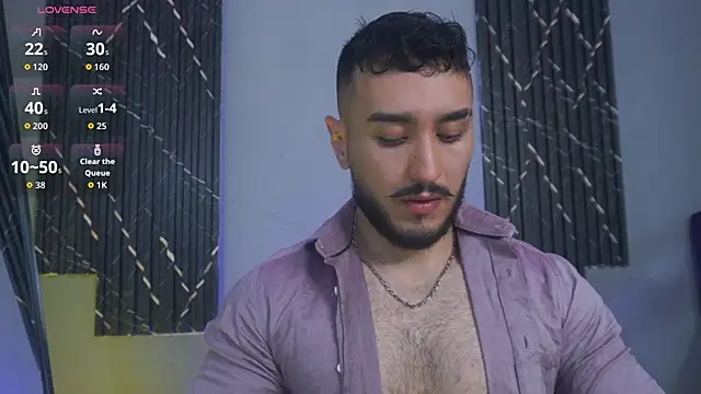 Snapshot of Zionmattis chatting on 10-15-25, 01:39 Zionmattis online show from 10-15-25, 01:39