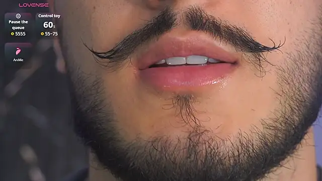 Snapshot of Zionmattis chatting on 11-11-25, 01:38 Zionmattis online show from 11-11-25, 01:38