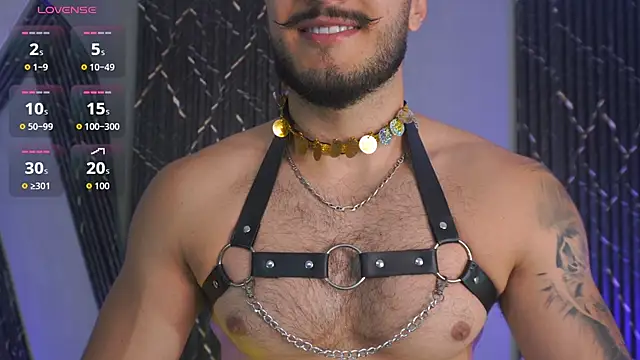 Snapshot of Zionmattis chatting on 11-13-25, 12:53 Zionmattis online show from 11-13-25, 12:53