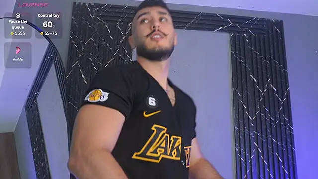 Snapshot of Zionmattis chatting on 11-15-25, 10:48 Zionmattis online show from 11-15-25, 10:48