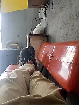 Juliano69xv online show from 10-12-25, 07:46