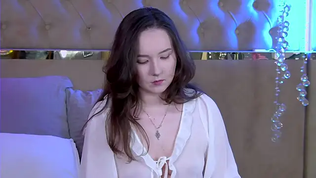 IreneRaye online show from 03-17-26, 08:34